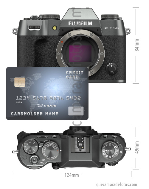 APS-C X-Trans CMOS 5 HR sensor with primary color filter